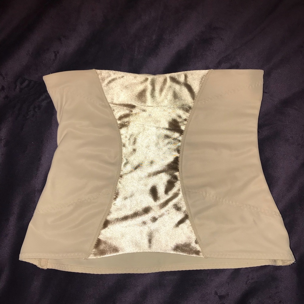 Maidenform waist grip